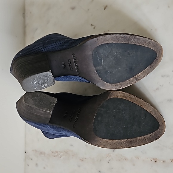 AQUATALIA: deep blue suede block heel ankle boots - Picture 7 of 9